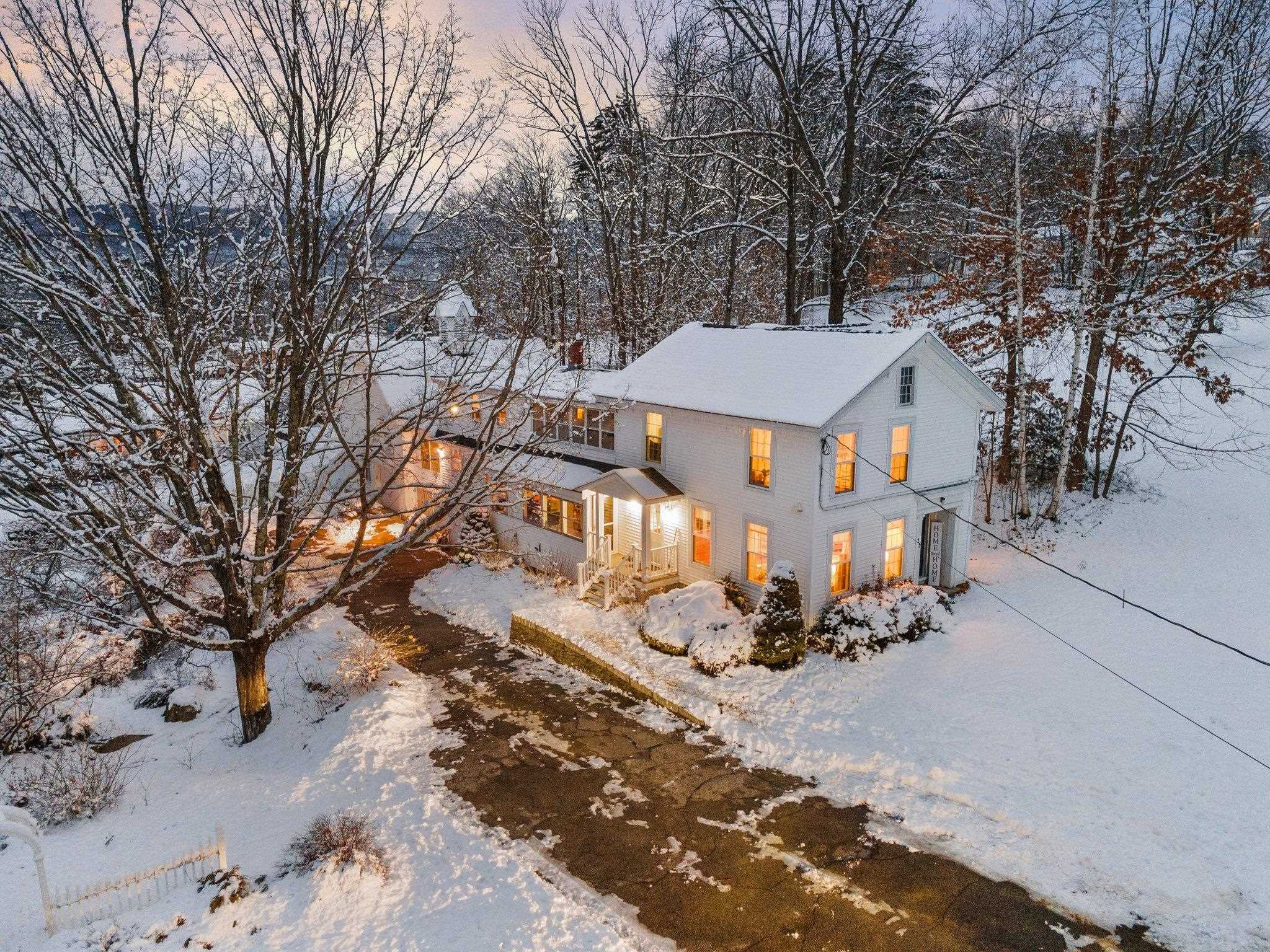 25 Old Wolfeboro Road Alton, NH 03809 - Photo 1 of 38 Gallery Image 1