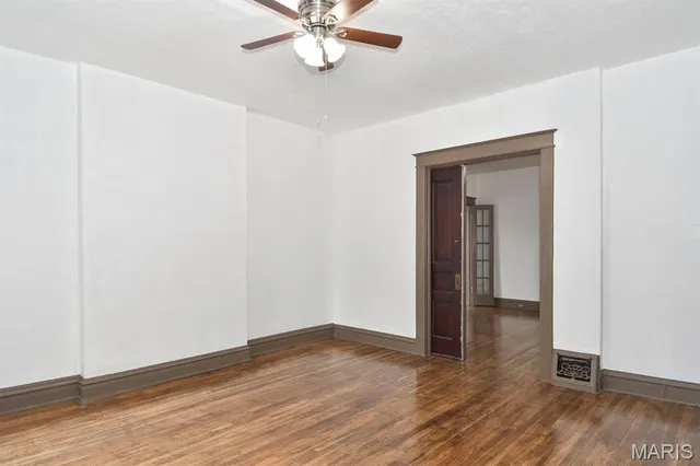 $1,350 | 3302 South 9th Street, Unit A, St. Louis, MO 63118