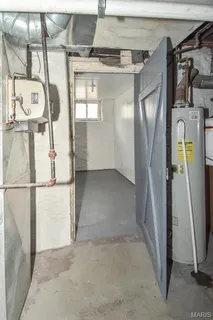 $1,350 | 3302 South 9th Street, Unit A, St. Louis, MO 63118