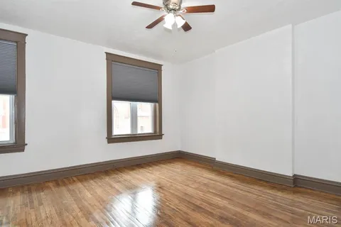 $1,350 | 3302 South 9th Street, Unit A, St. Louis, MO 63118