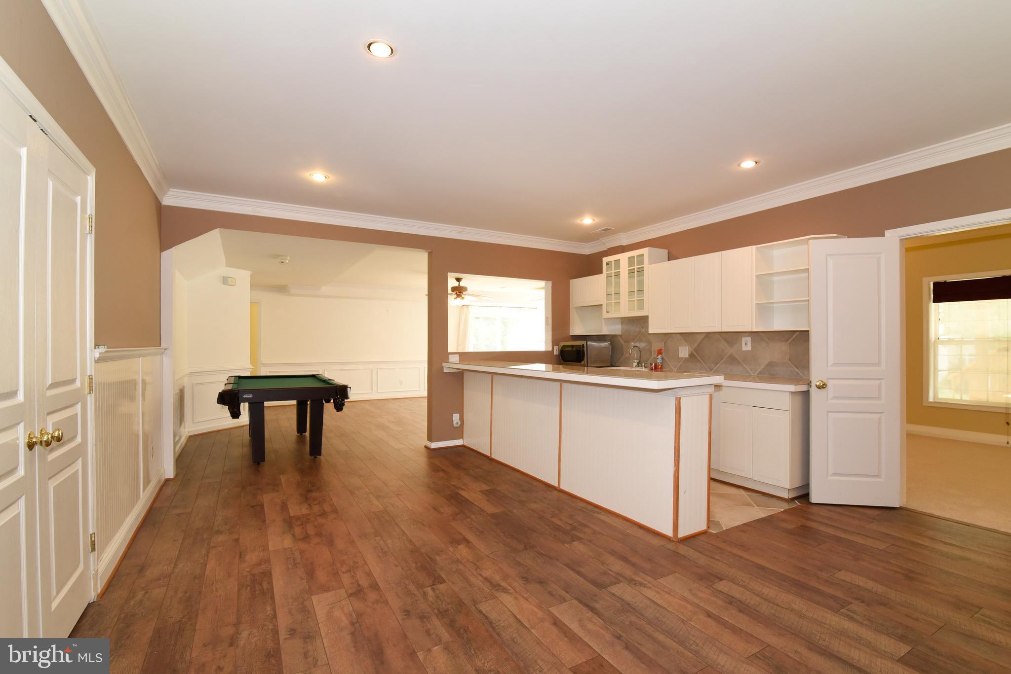 12019 Bennett Road Herndon, VA 20171 - Photo 38 of 53 Gallery Image 38