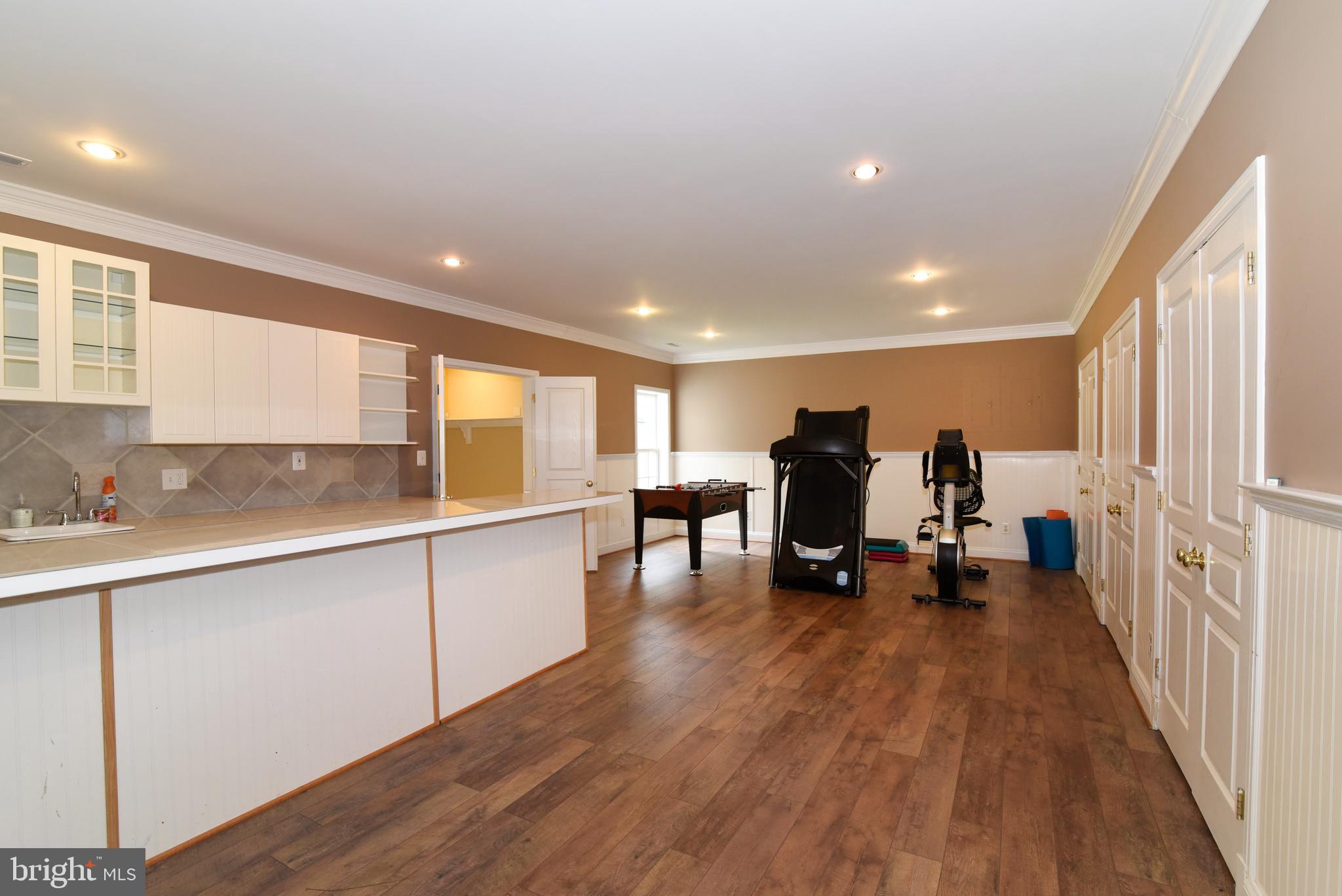 12019 Bennett Road Herndon, VA 20171 - Photo 39 of 53 Gallery Image 39