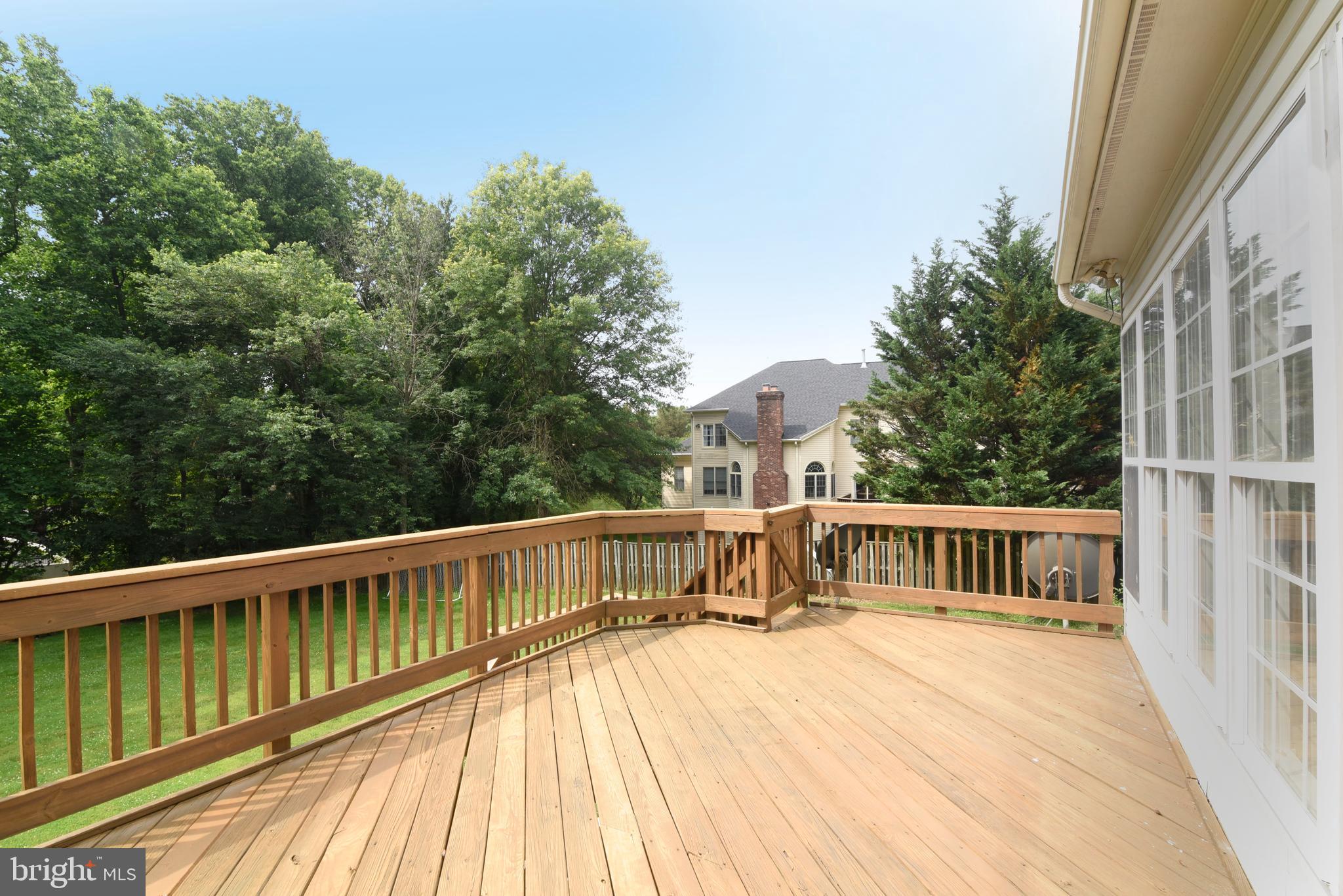 12019 Bennett Road Herndon, VA 20171 - Photo 48 of 53 Gallery Image 48