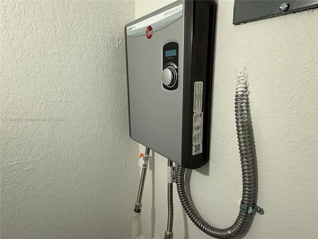 a close up of a mirror