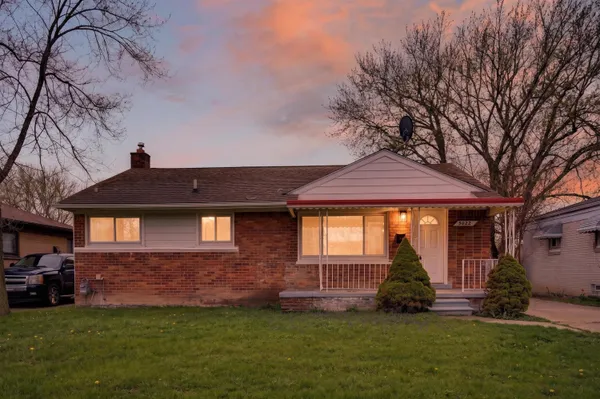 $208,900 | 5022 South Middlebelt Road, Westland, MI 48186
