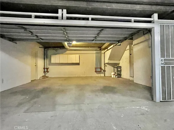 $3,500 | 38 North Bonnie Avenue, Unit 7, Pasadena, CA 91106