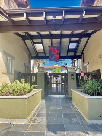 $3,500 | 38 North Bonnie Avenue, Unit 7, Pasadena, CA 91106
