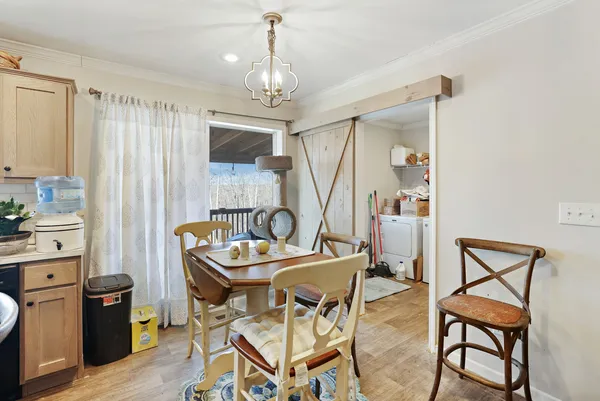 $279,000 | 30195 White Oak Road, Crawford, TN 38554