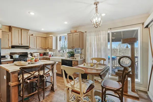 $279,000 | 30195 White Oak Road, Crawford, TN 38554