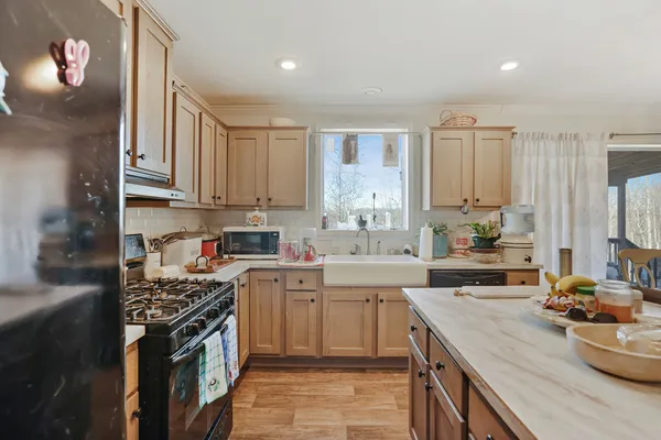 $279,000 | 30195 White Oak Road, Crawford, TN 38554