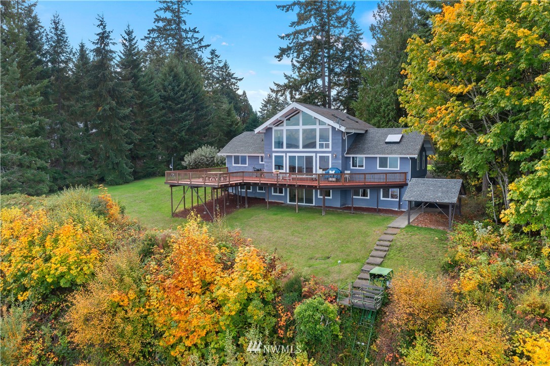 9928 Johnson Point Road Northeast Olympia, WA 98516 - Photo 11 of 40 Gallery Image 11