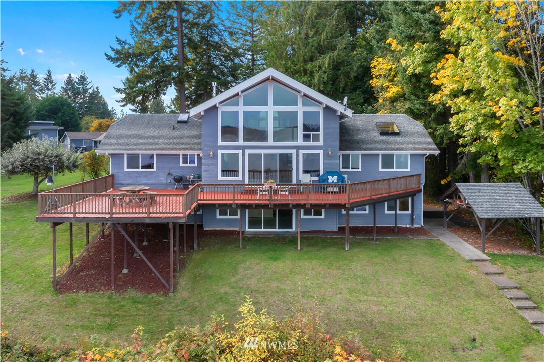 9928 Johnson Point Road Northeast Olympia, WA 98516 - Photo 12 of 40 Gallery Image 12