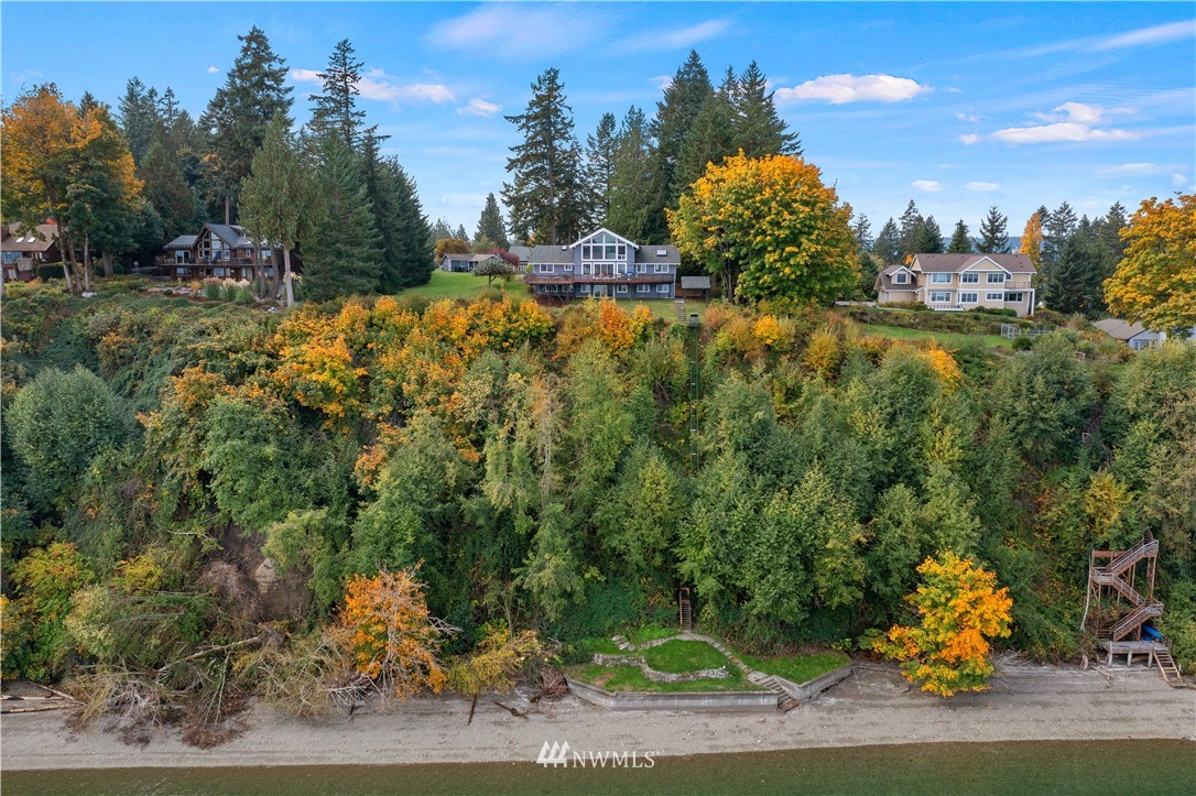 9928 Johnson Point Road Northeast Olympia, WA 98516 - Photo 16 of 40 Gallery Image 16
