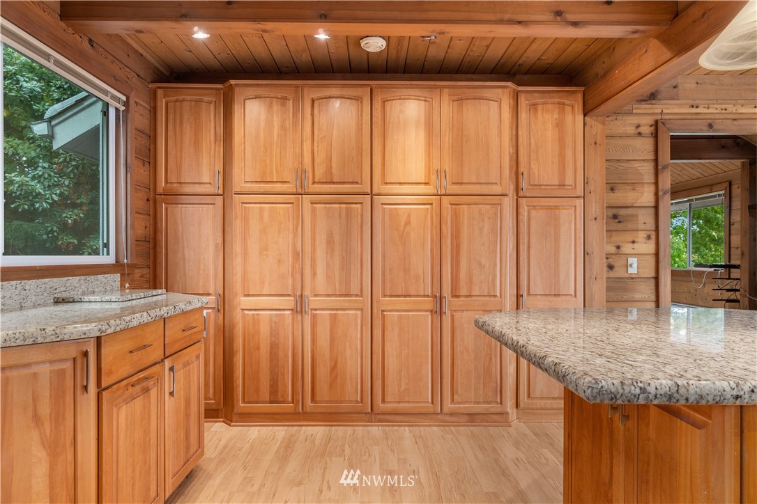 9928 Johnson Point Road Northeast Olympia, WA 98516 - Photo 31 of 40 Gallery Image 31