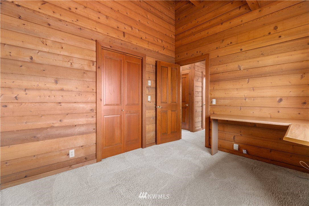 9928 Johnson Point Road Northeast Olympia, WA 98516 - Photo 32 of 40 Gallery Image 32