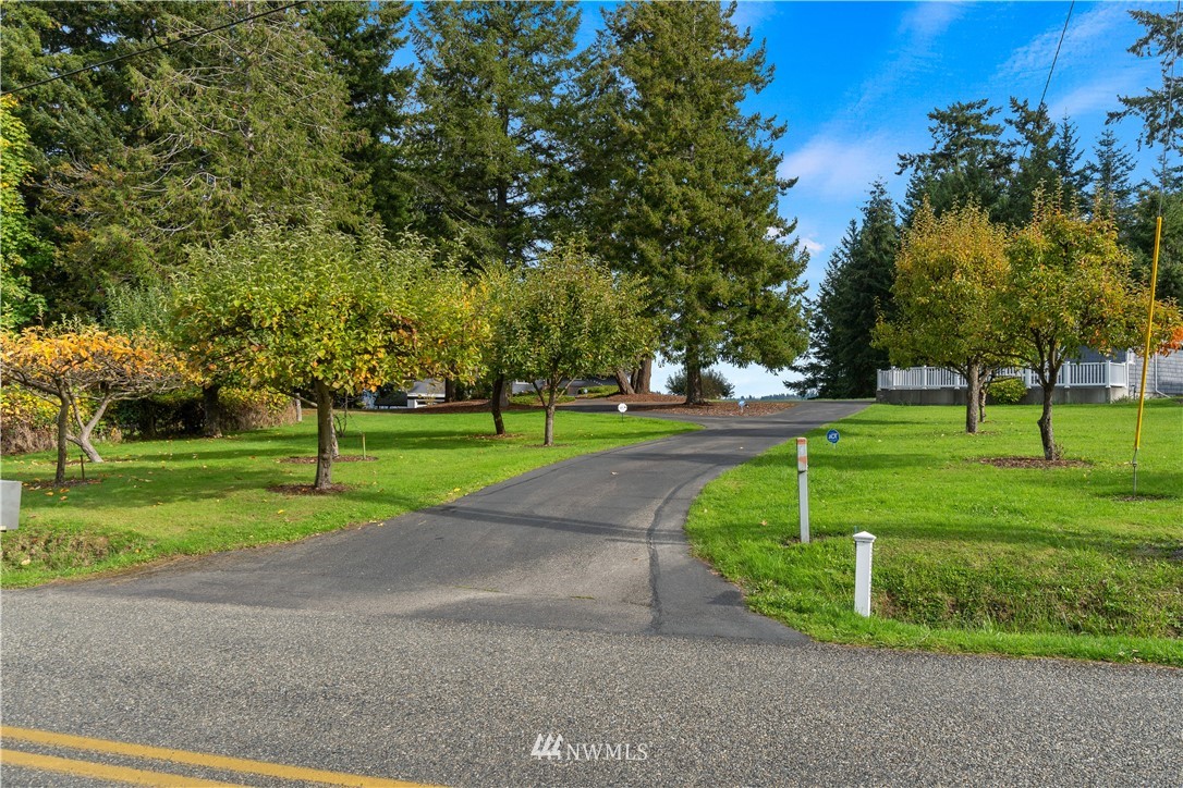 9928 Johnson Point Road Northeast Olympia, WA 98516 - Photo 8 of 40 Gallery Image 8