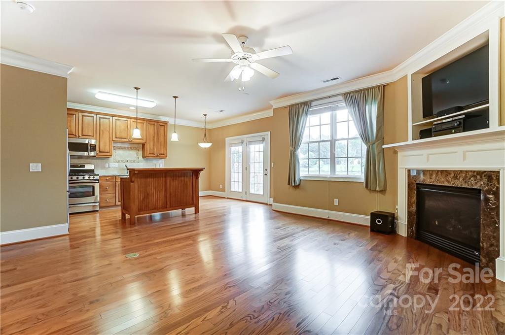615 Crosswater Lane Fort Mill, SC 29708 - Photo 6 of 44 Gallery Image 6