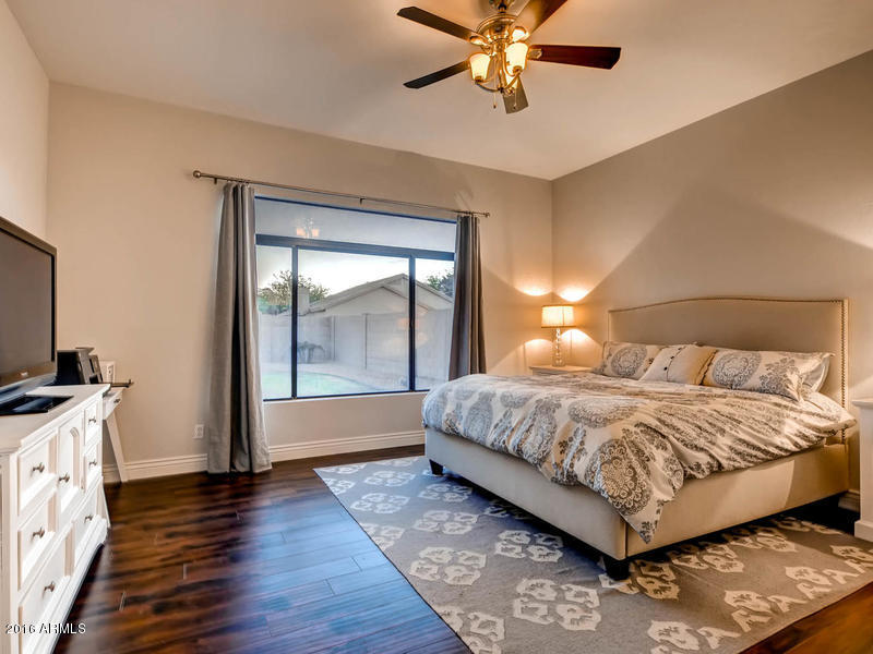 4515 East Weaver Road Phoenix, AZ 85050 - Photo 10 of 20 4515 E Weaver Rd Phoenix AZ-MLS_Size-012