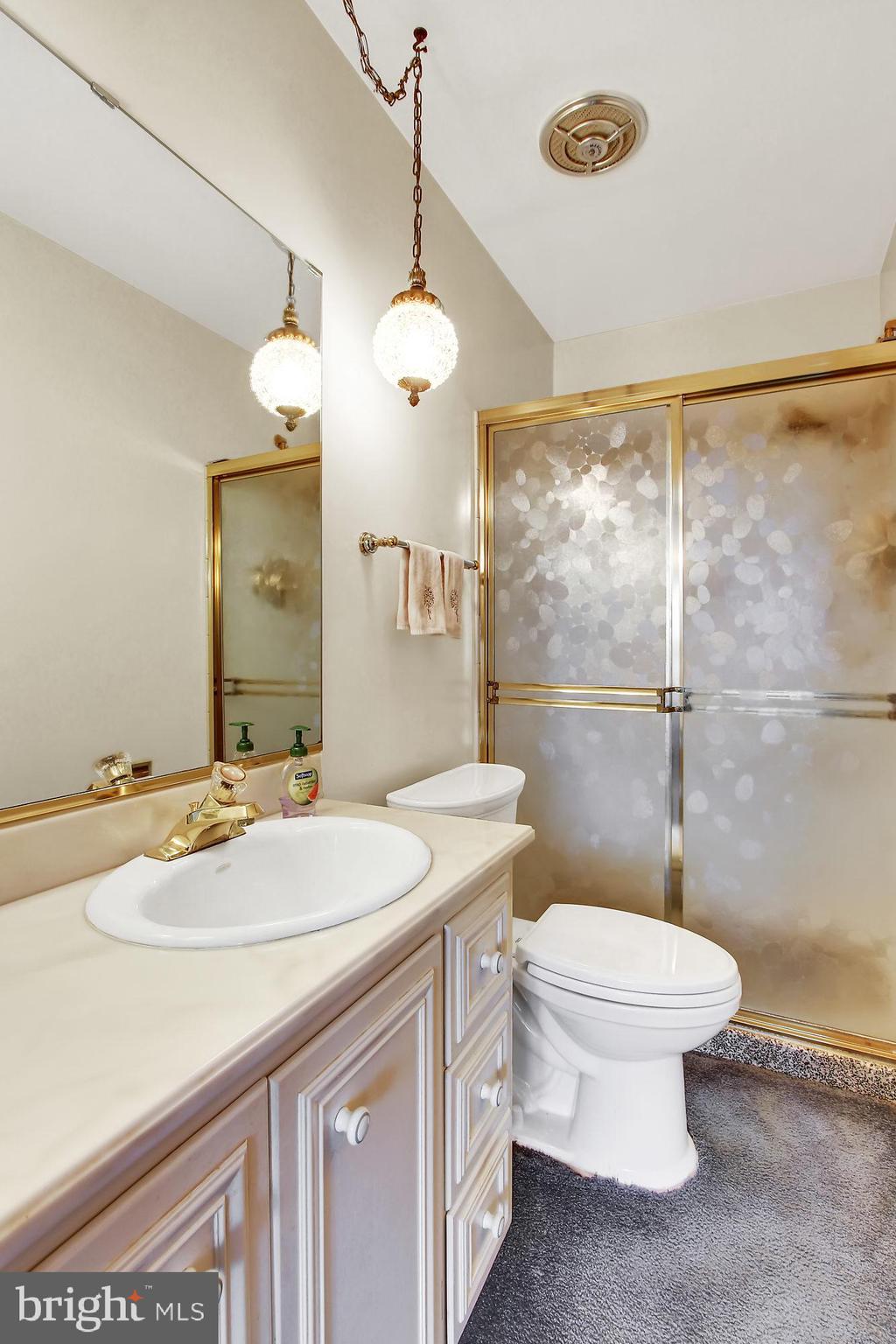 266 Diller Road Hanover, PA 17331 - Photo 16 of 36 Gallery Image 16