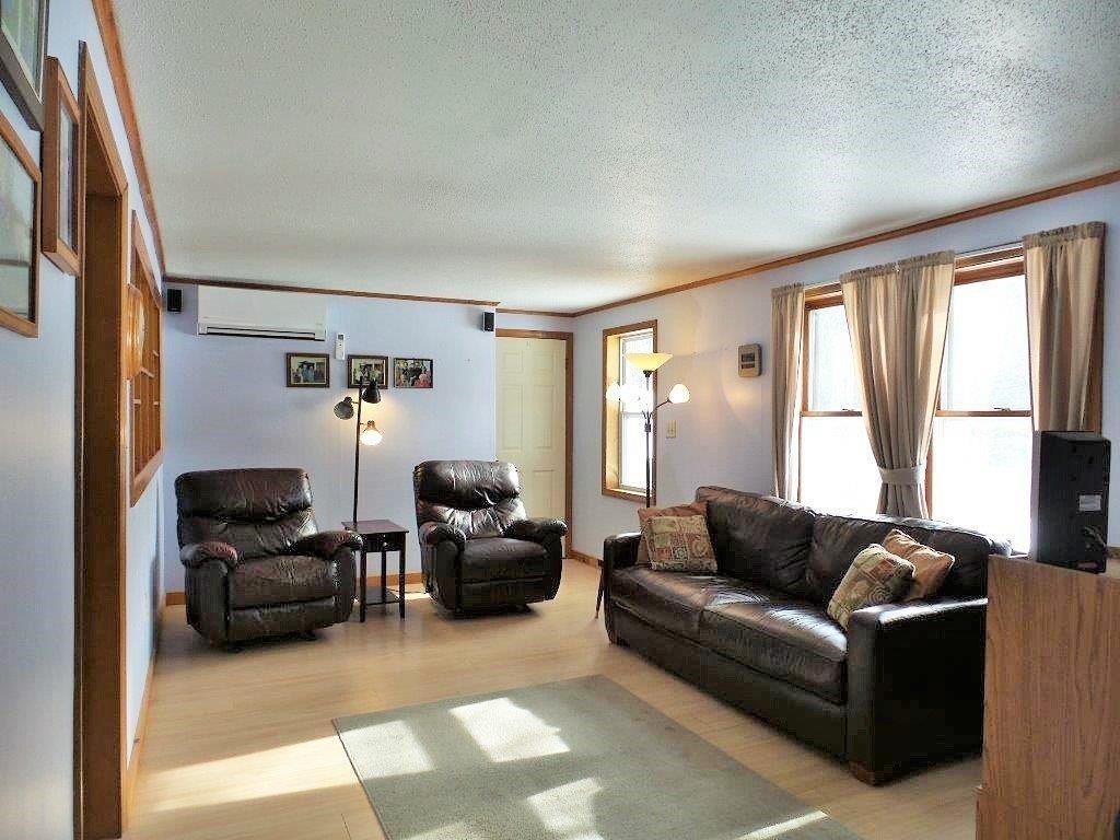 274 East Benton Road Waterville, ME 04901 - Photo 4 of 30 Living Room