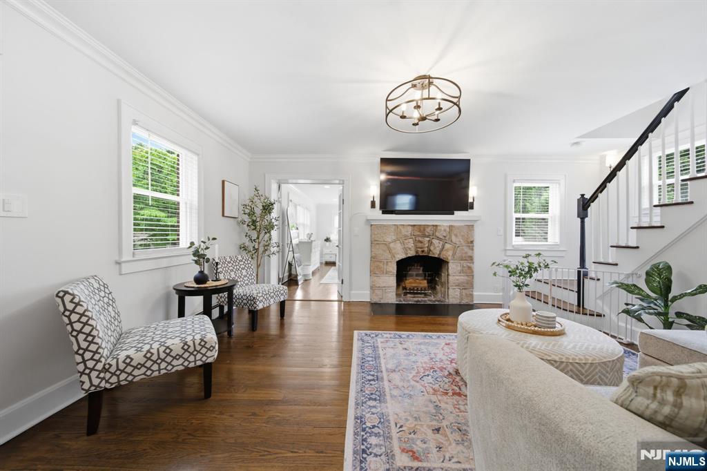 50 2nd Street Park Ridge, NJ 07656 - Photo 4 of 29