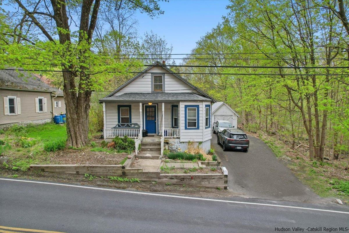 230 New Paltz Road Highland, NY 12528 - Photo 3 of 28 Photo 3