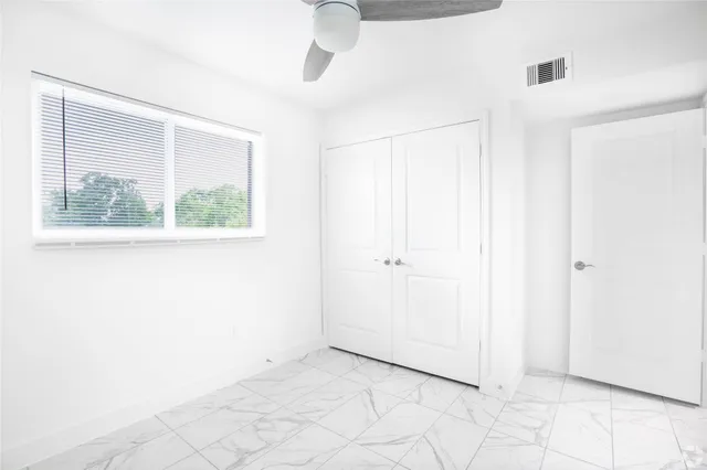 $999 | 4410 Bellfort Avenue, Unit 8, Houston, TX 77051