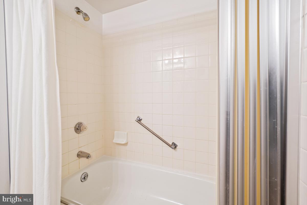 15301 Beaverbrook Court, Unit 2C Silver Spring, MD 20906 - Photo 26 of 30