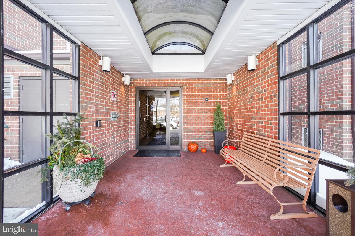 15301 Beaverbrook Court, Unit 2C Silver Spring, MD 20906 - Photo 3 of 30