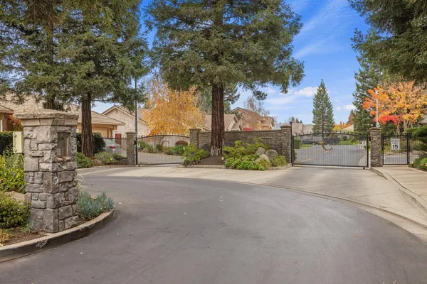 $758,000 | 2067 Robin Hood Lane, Merced, CA 95340