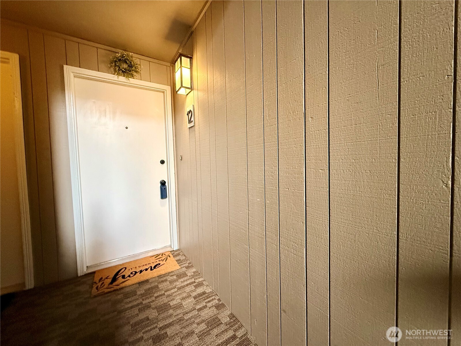 7901 196th Street Southwest, Unit 12 Edmonds, WA 98026 - Photo 4 of 35