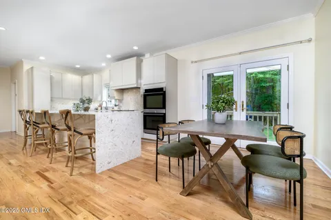 $1,488,000 | 185 Interlaken Road, Stamford, CT 06903