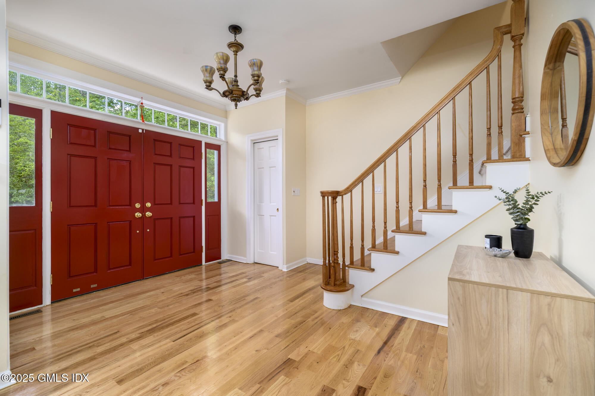 185 Interlaken Road Stamford, CT 06903 - Photo 19 of 40 185INT-44