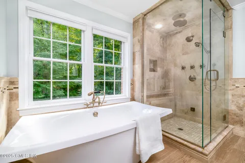 $1,488,000 | 185 Interlaken Road, Stamford, CT 06903