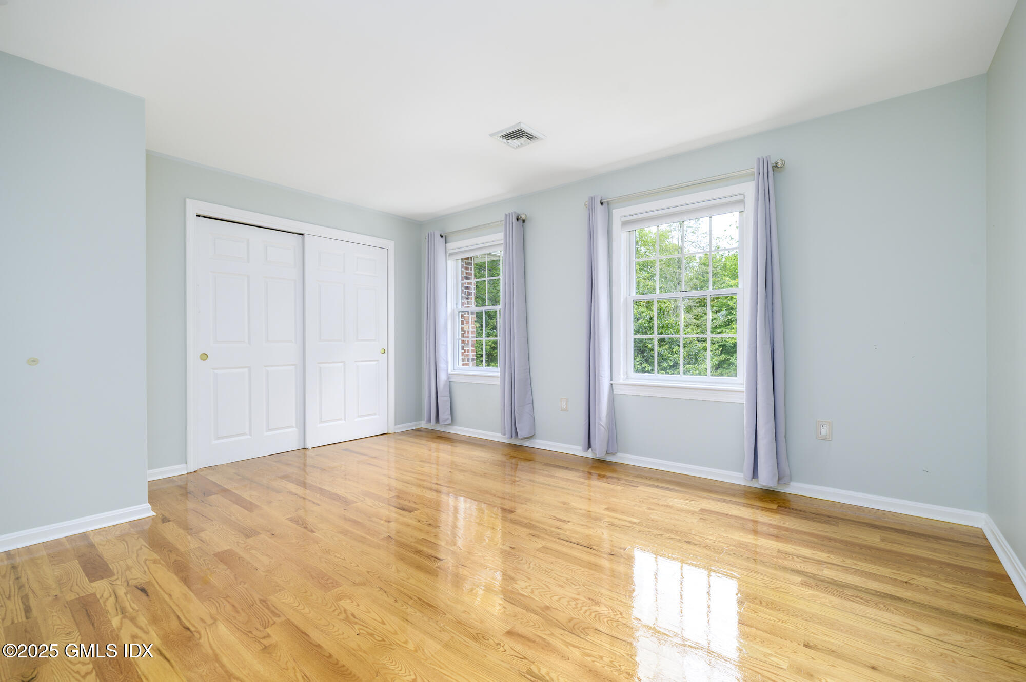 185 Interlaken Road Stamford, CT 06903 - Photo 26 of 40 185INT-23