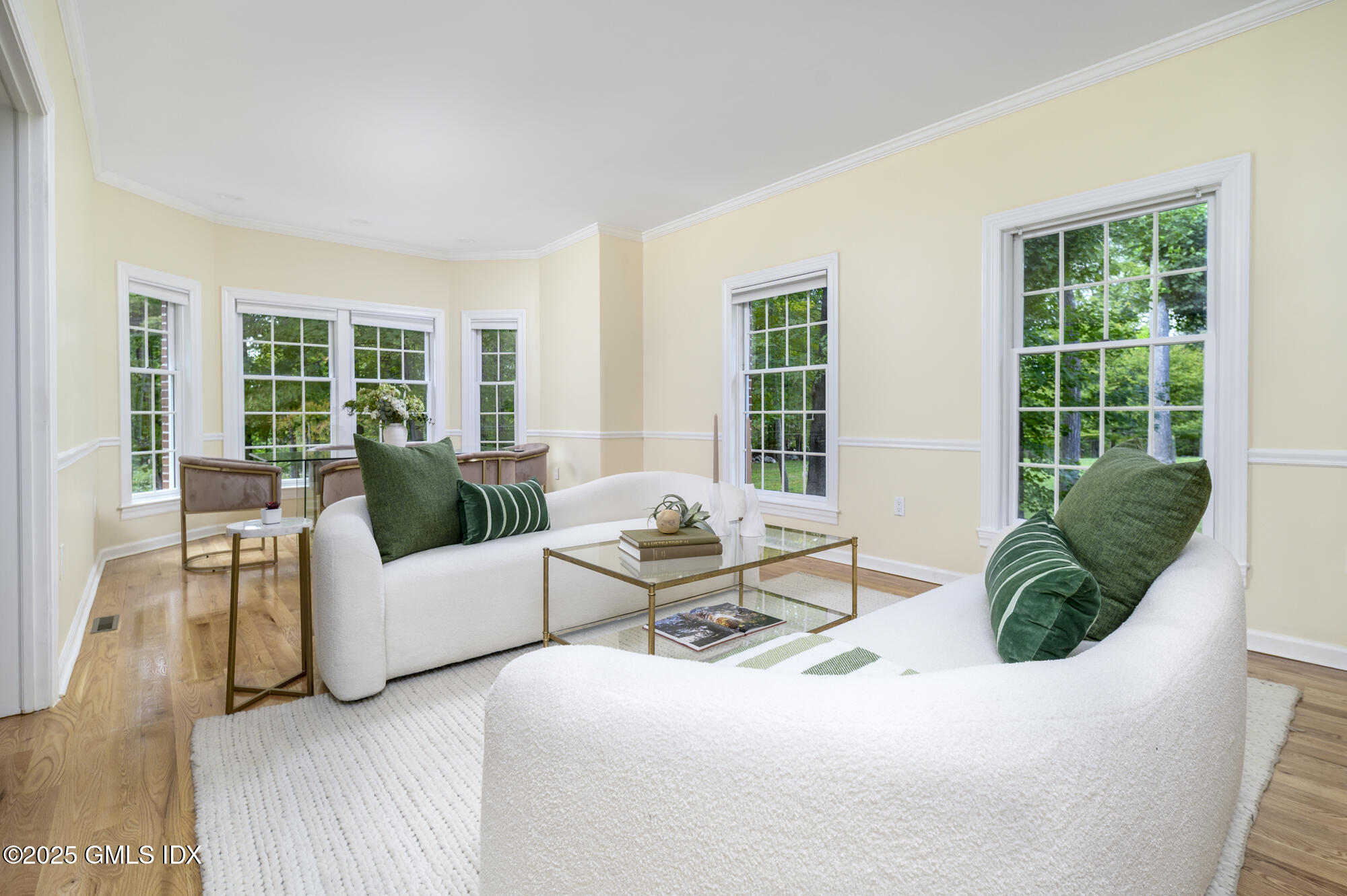 185 Interlaken Road Stamford, CT 06903 - Photo 6 of 40 185INT-34