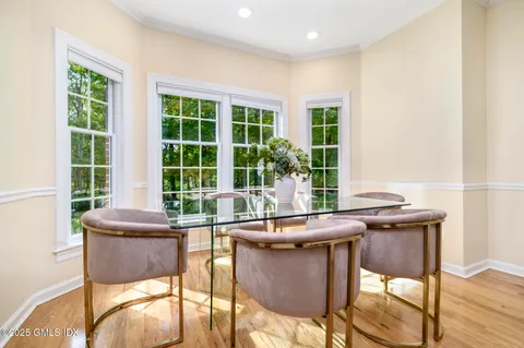 $1,488,000 | 185 Interlaken Road, Stamford, CT 06903