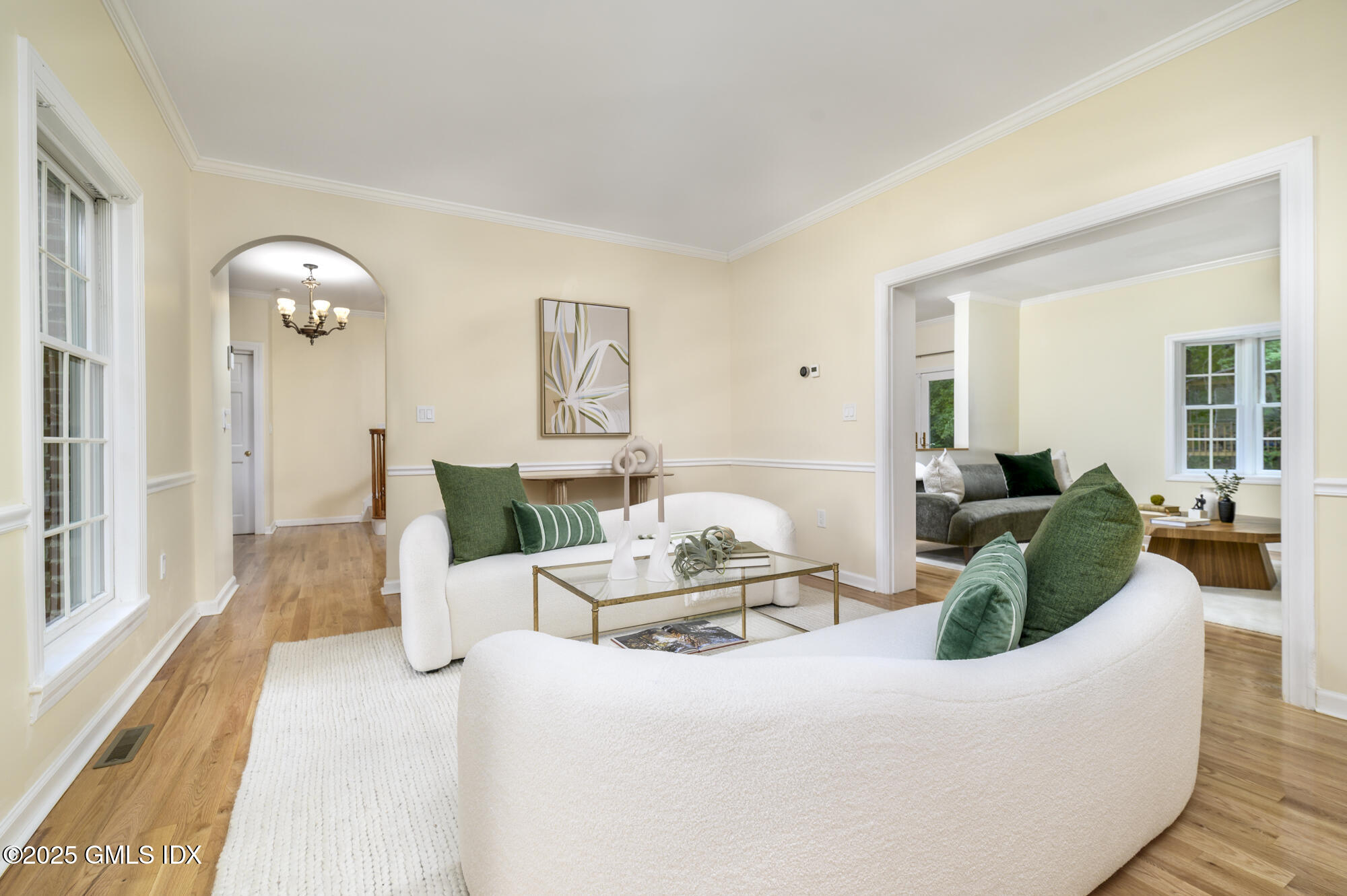 185 Interlaken Road Stamford, CT 06903 - Photo 9 of 40 185INT-47