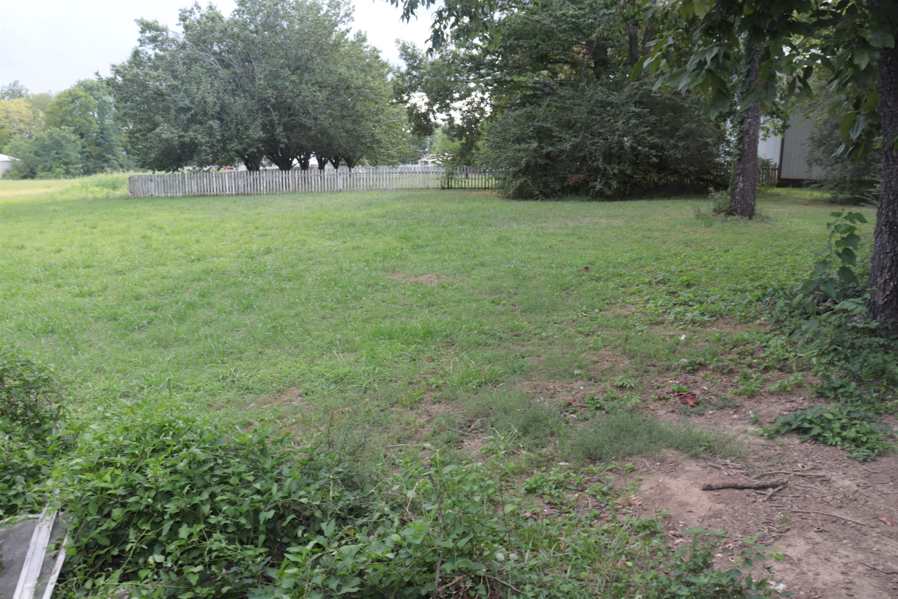 85 Camden Road Parsons, TN 38363 - Photo 21 of 25 Photo 21