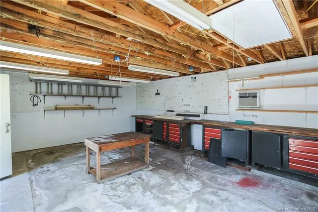 $214,500 | 1308 South Rue Des Chene, Westlake, LA 70669