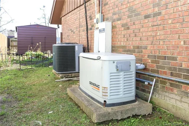 $214,500 | 1308 South Rue Des Chene, Westlake, LA 70669