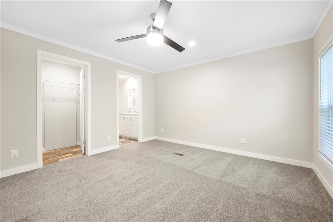 321 Cedar Wood Ranch Road Westminster, SC 29693 - Photo 7 of 32 Gallery Image 7