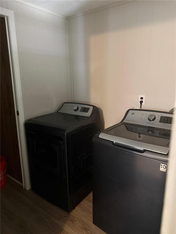 2457 Bold Springs Road Monroe, GA 30656 - Photo 10 of 23 a utility room with washer and dryer