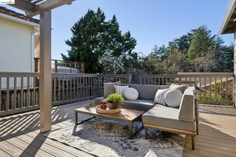 $1,295,000 | 410 Grizzly Peak Boulevard, Berkeley, CA 94708