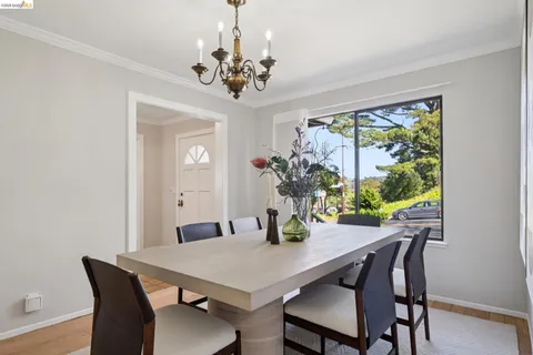 $1,295,000 | 410 Grizzly Peak Boulevard, Berkeley, CA 94708