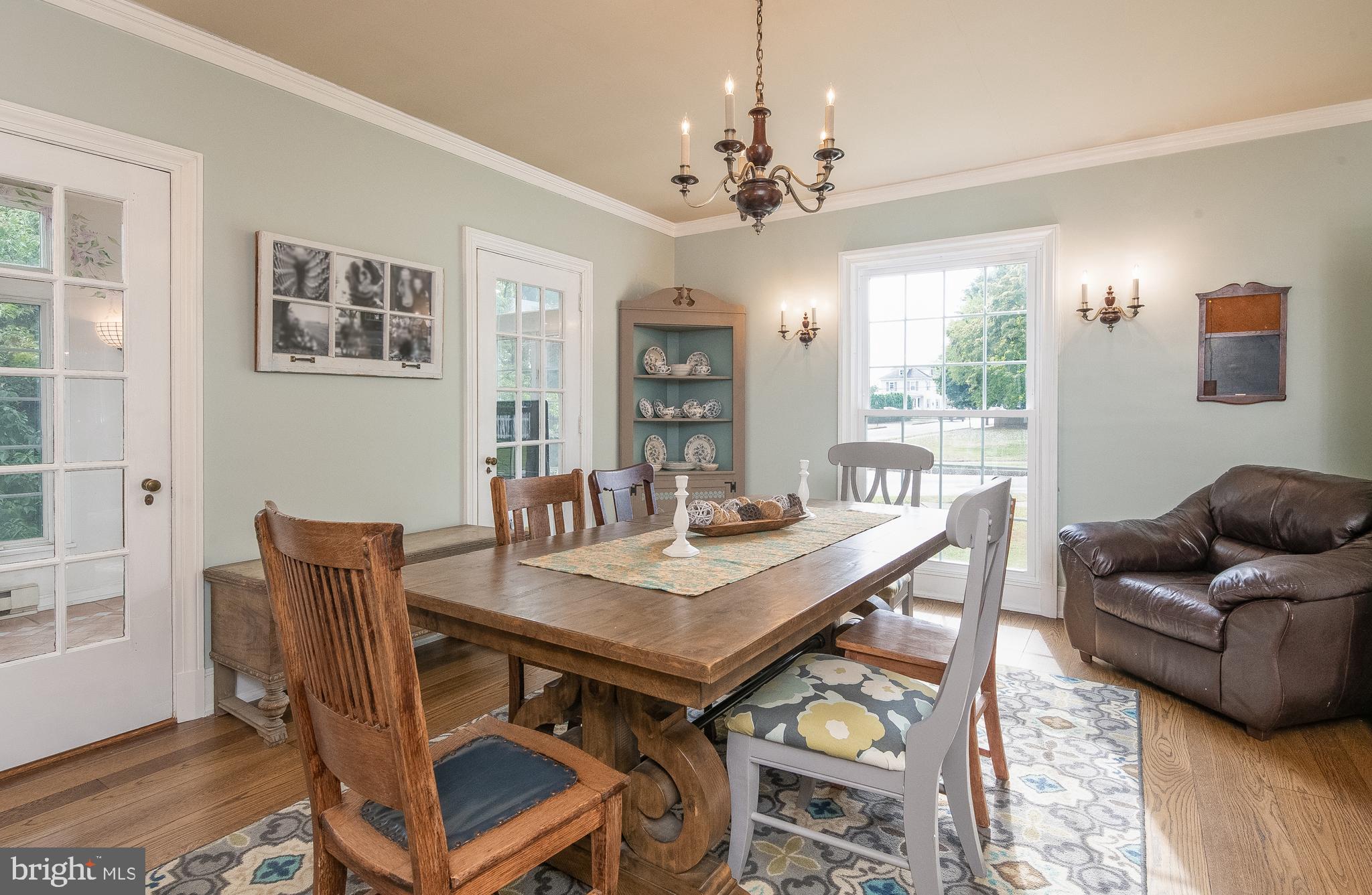 25 Upland Road Wyomissing, PA 19609 - Photo 5 of 48 Gallery Image 5