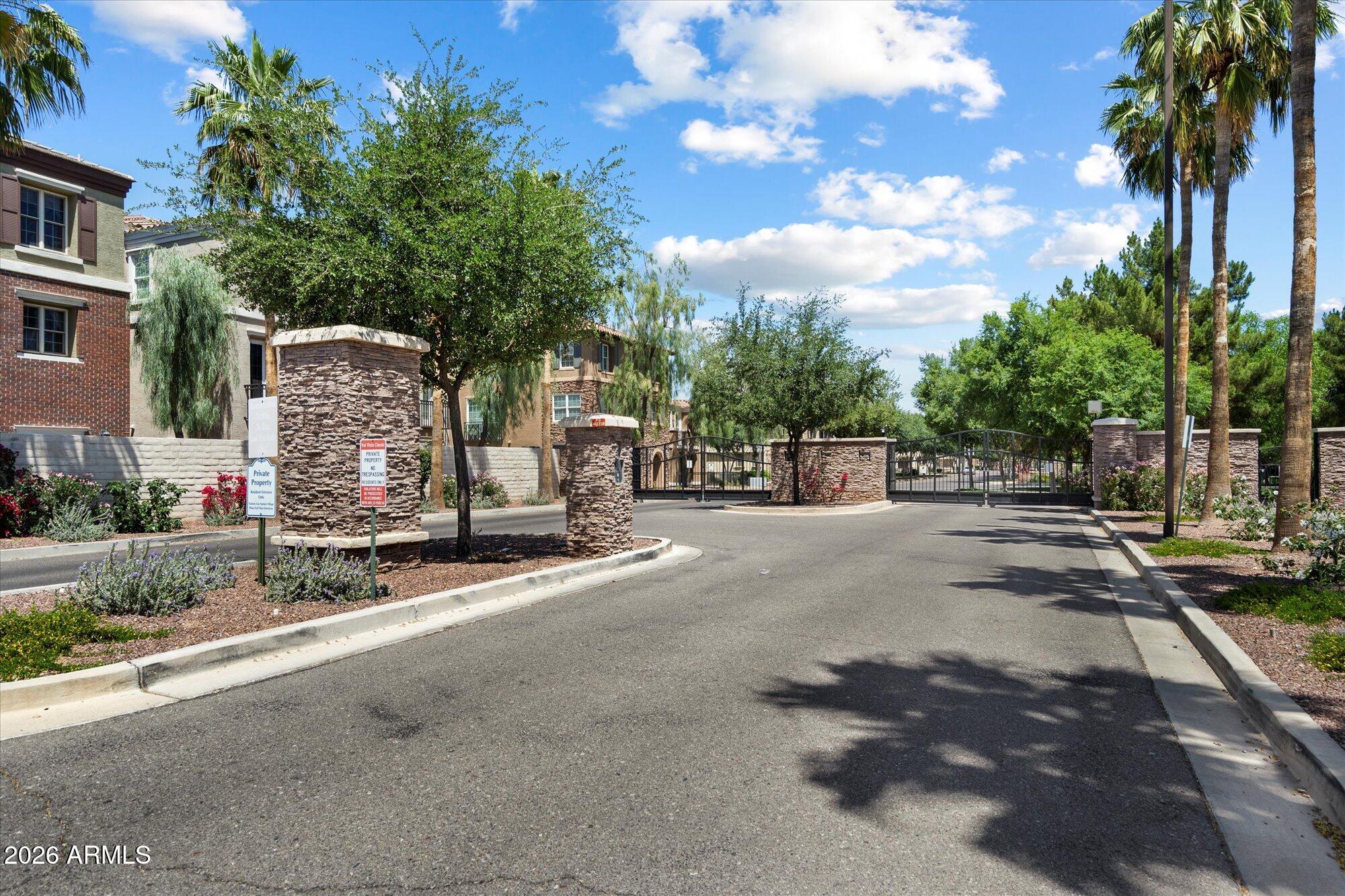 1823 East Chelsea Lane, Unit 106 Gilbert, AZ 85295 - Photo 2 of 19 02