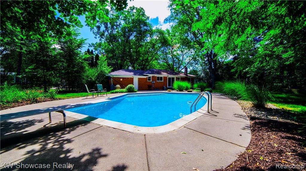 29893 Beacontree Street Farmington Hills, MI 48331 - Photo 17 of 17
