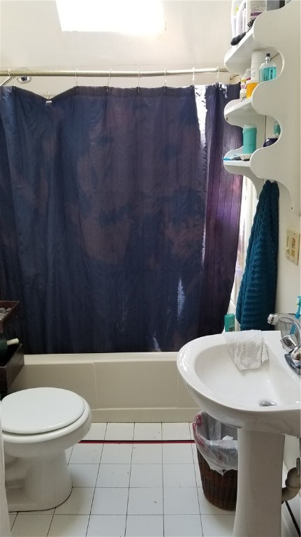 27 Barton Street Woonsocket, RI 02895 - Photo 27 of 37 Full Bath - Second Floor