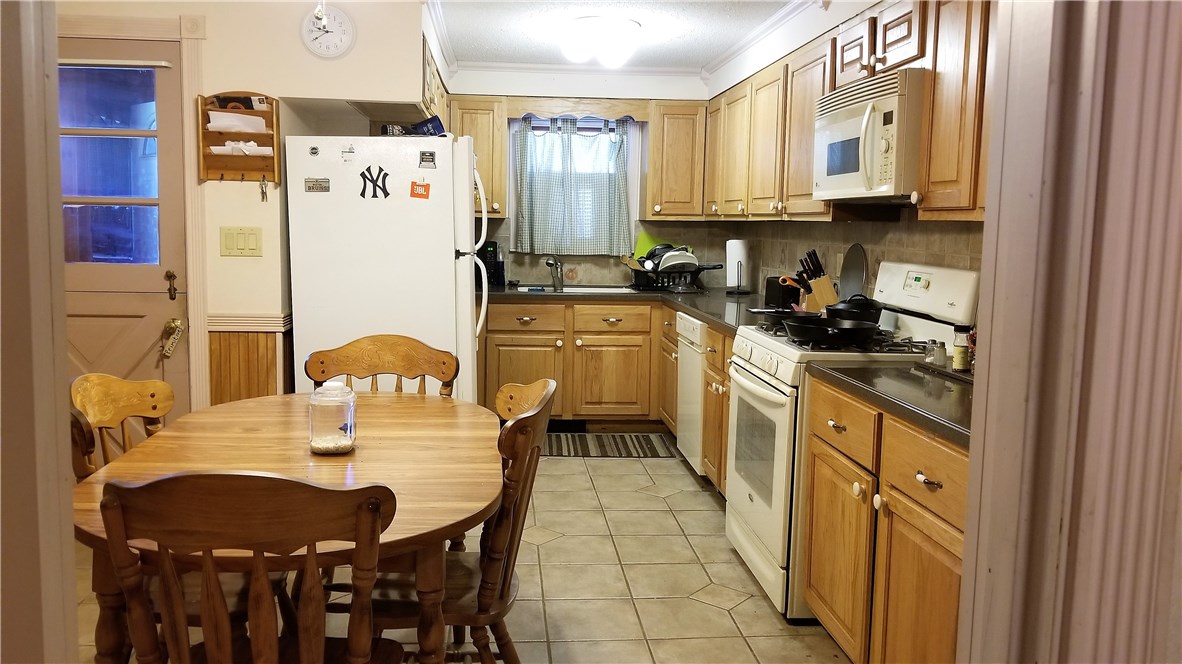 27 Barton Street Woonsocket, RI 02895 - Photo 8 of 37 Kitchen - First Floor Unit